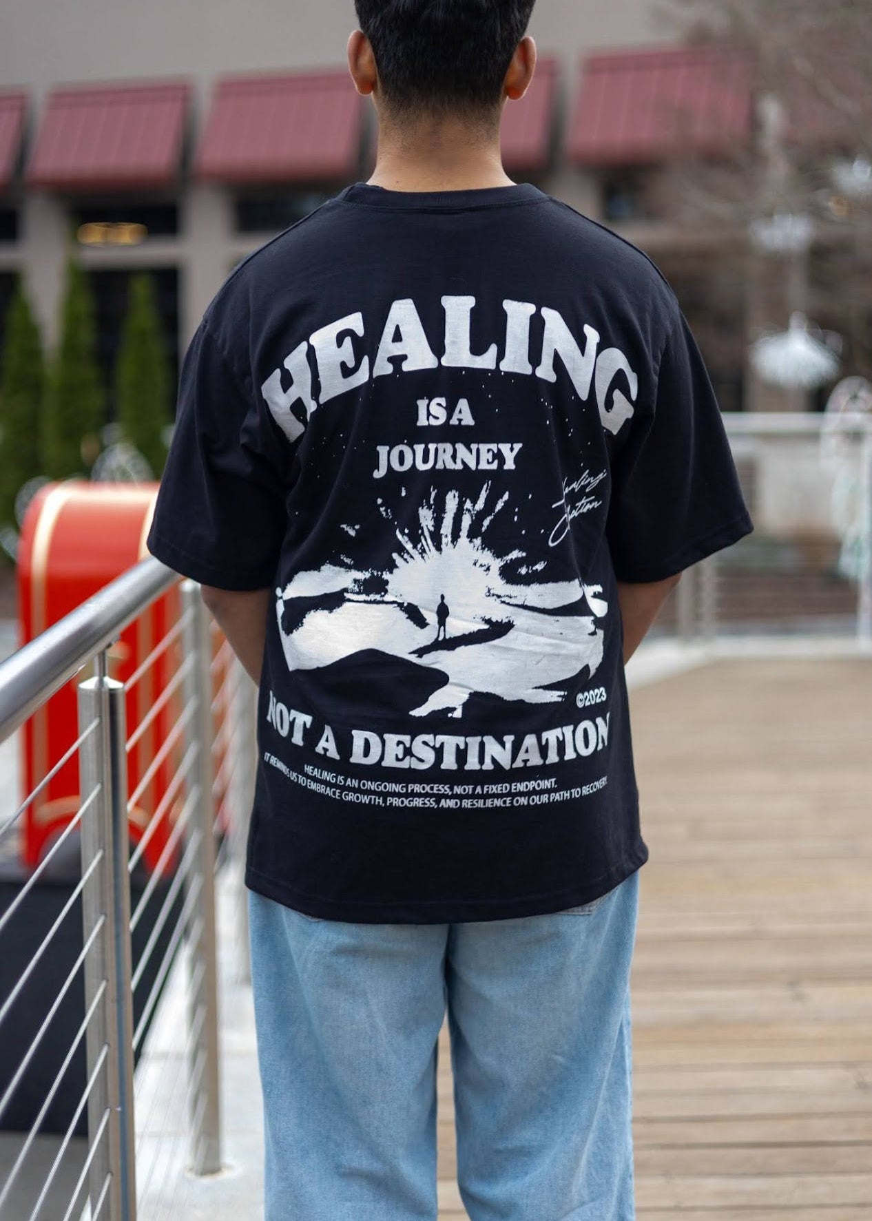 Healing Tee - Black - band2gether